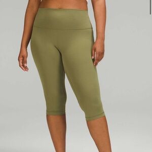 Lululemon Athletica Align Cropped Legging Size 4